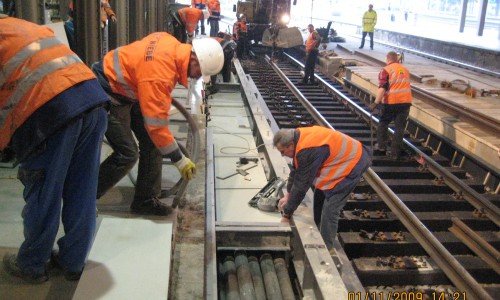 Arbeiten am Gleis im Hauptbahnhof